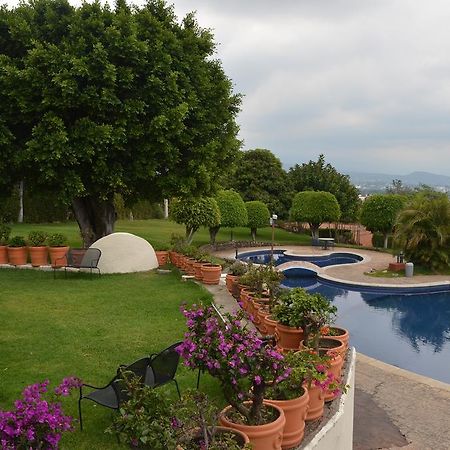 Villa Internacional Hotel & Club Cuernavaca Luaran gambar
