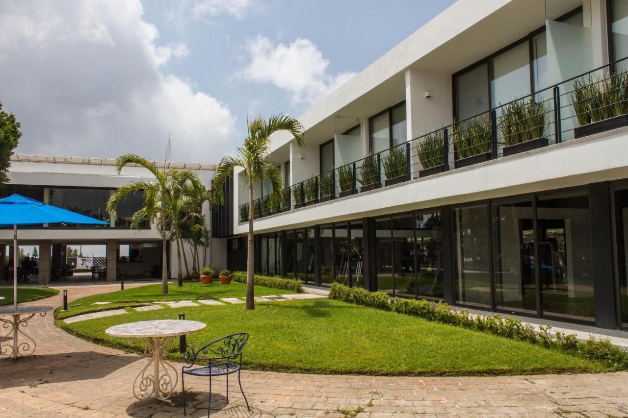 Villa Internacional Hotel & Club Cuernavaca Luaran gambar
