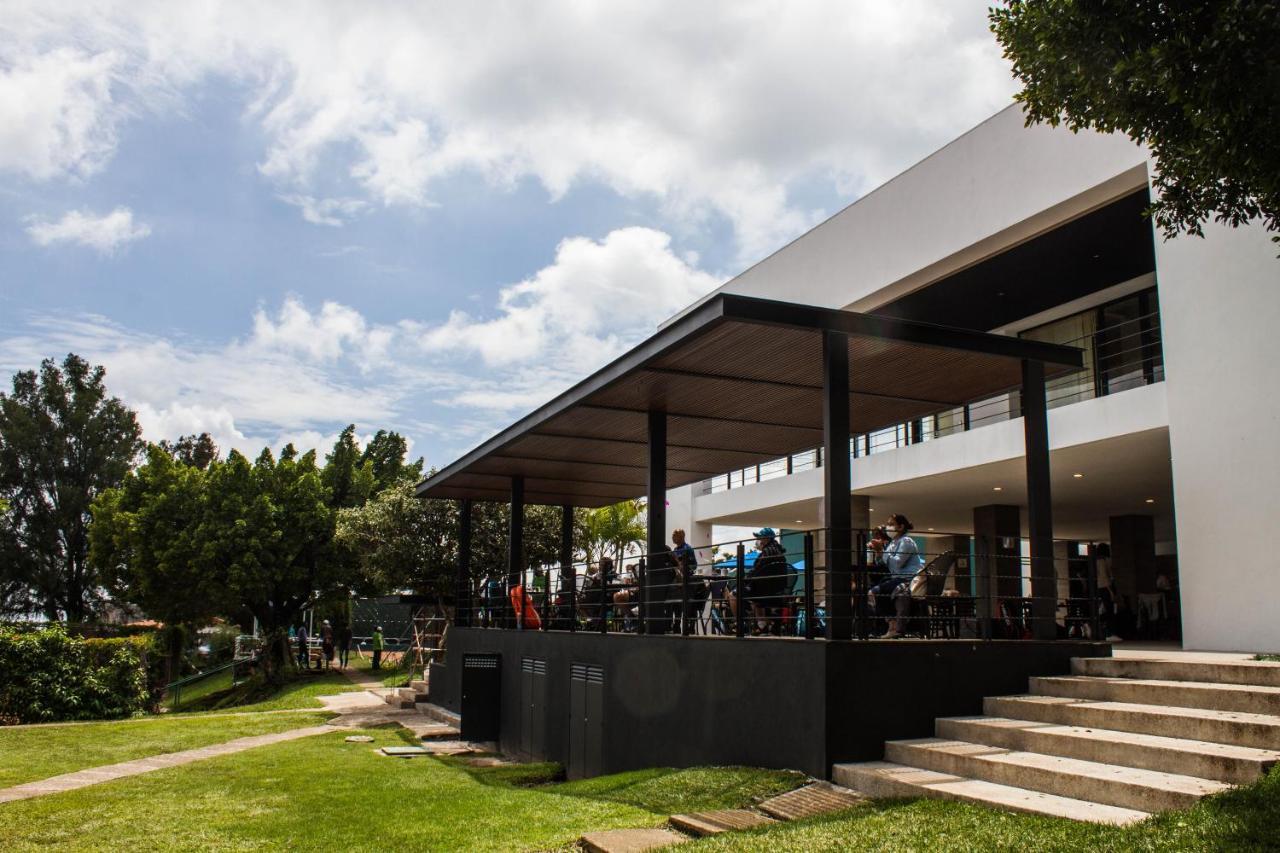 Villa Internacional Hotel & Club Cuernavaca Luaran gambar